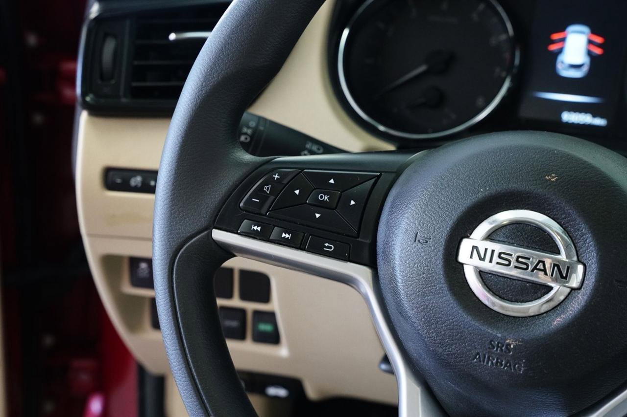 Used 2017 Nissan Rogue S w/ Appearance Package image 15