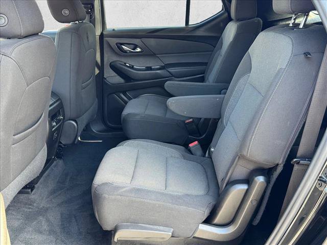 Used 2023 Chevrolet Traverse LT AWD/4WD image 22