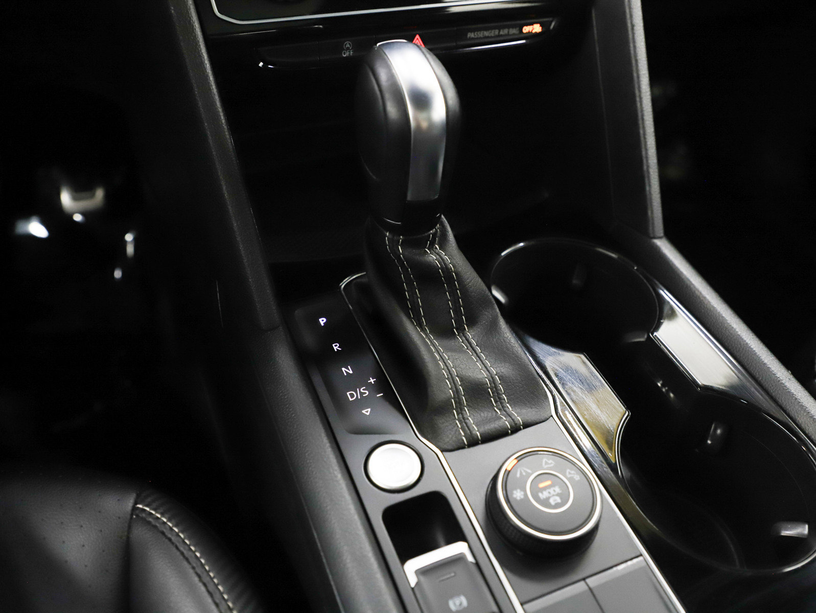 Used 2022 Volkswagen Atlas Cross Sport SEL R-Line image 24