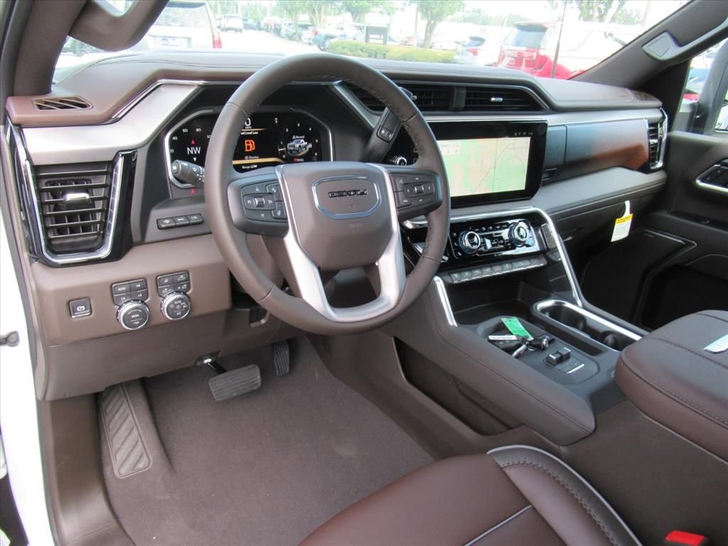 New 2026 GMC Sierra 2500 Denali w/ Denali Reserve Package image 15