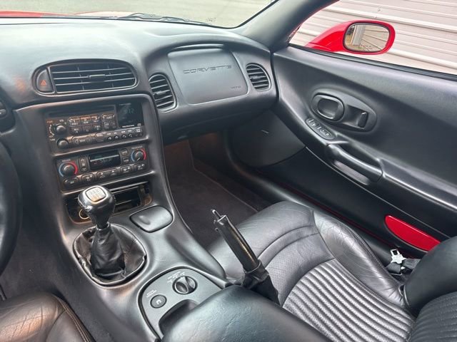 Used 1999 Chevrolet Corvette Convertible image 9