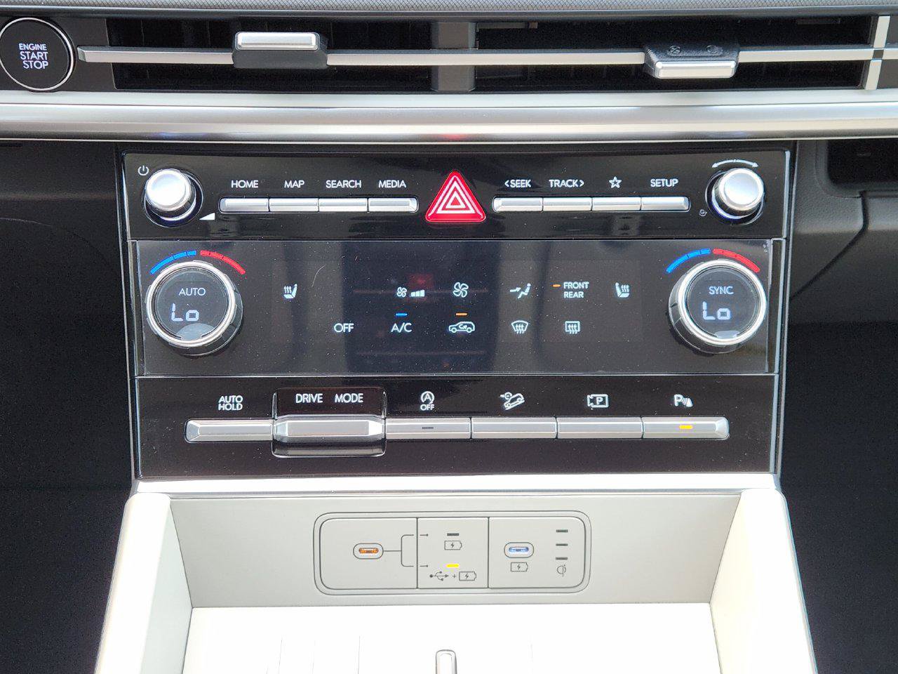 New 2026 Hyundai Santa Fe SEL FWD image 15
