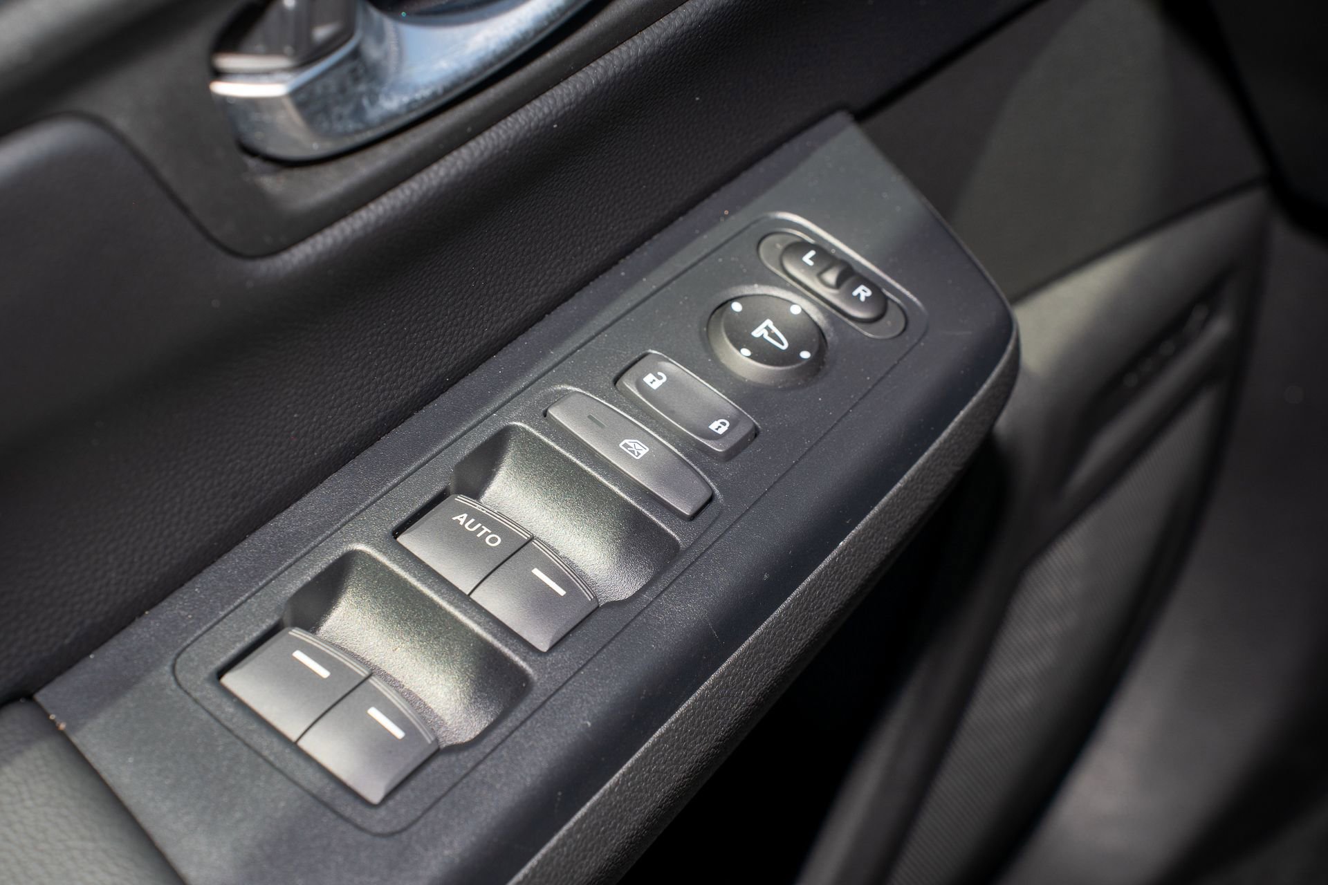 Certified 2024 Honda CR-V LX image 25