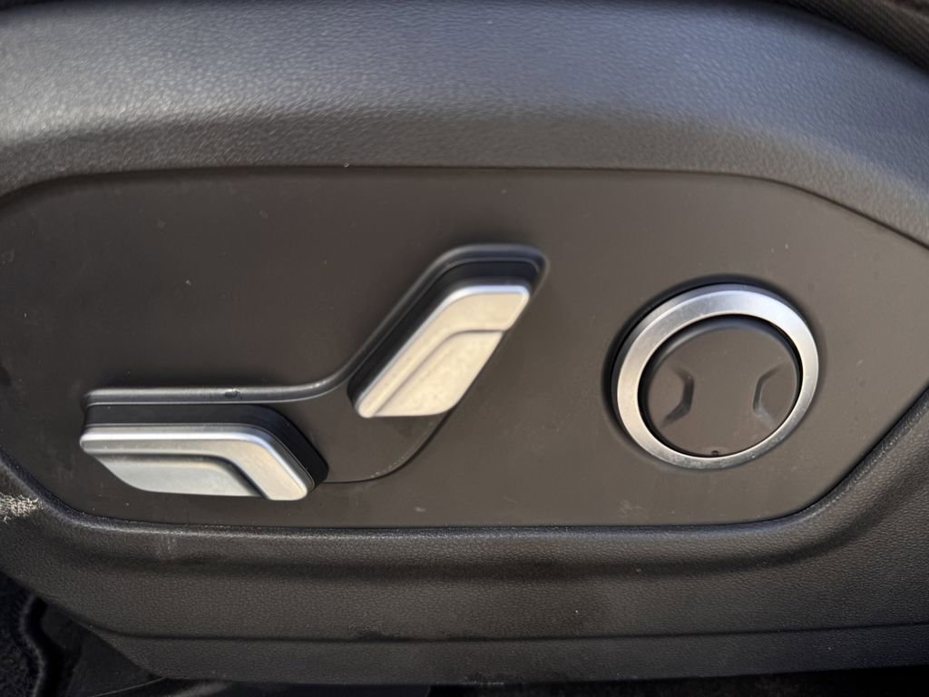 Used 2025 Hyundai Santa Fe SEL image 20