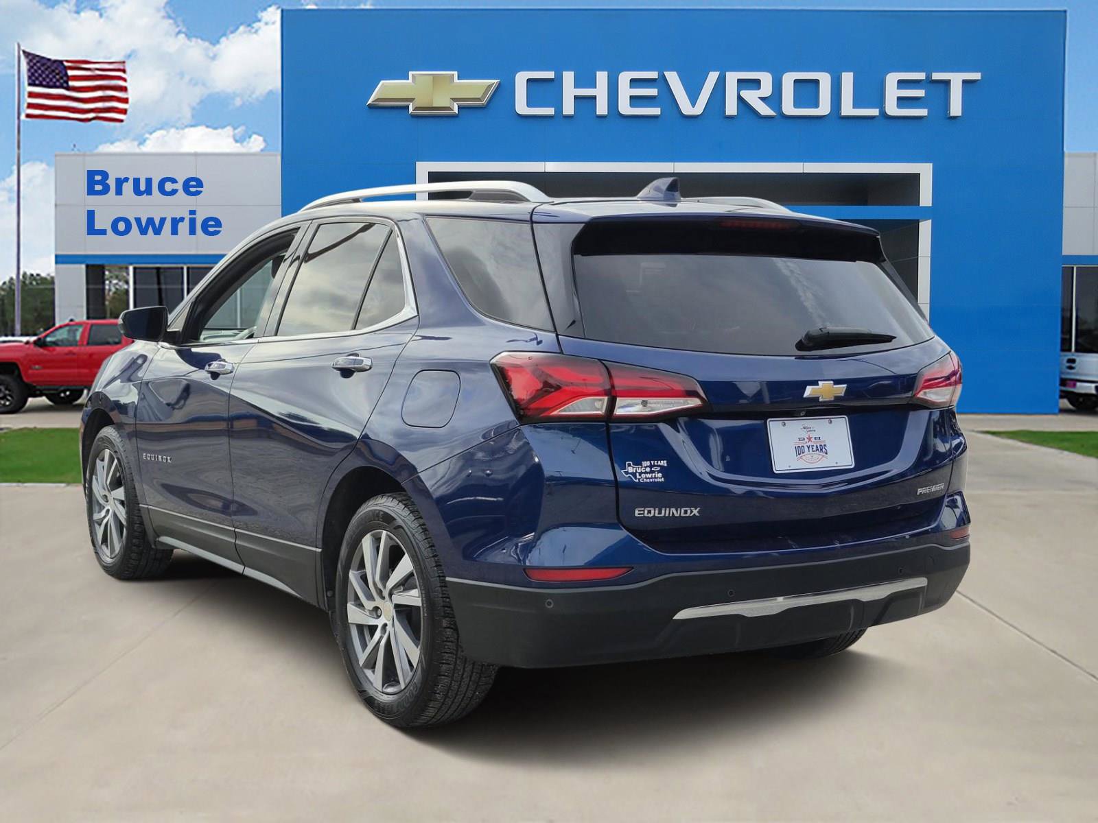 Used 2022 Chevrolet Equinox Premier FWD image 4