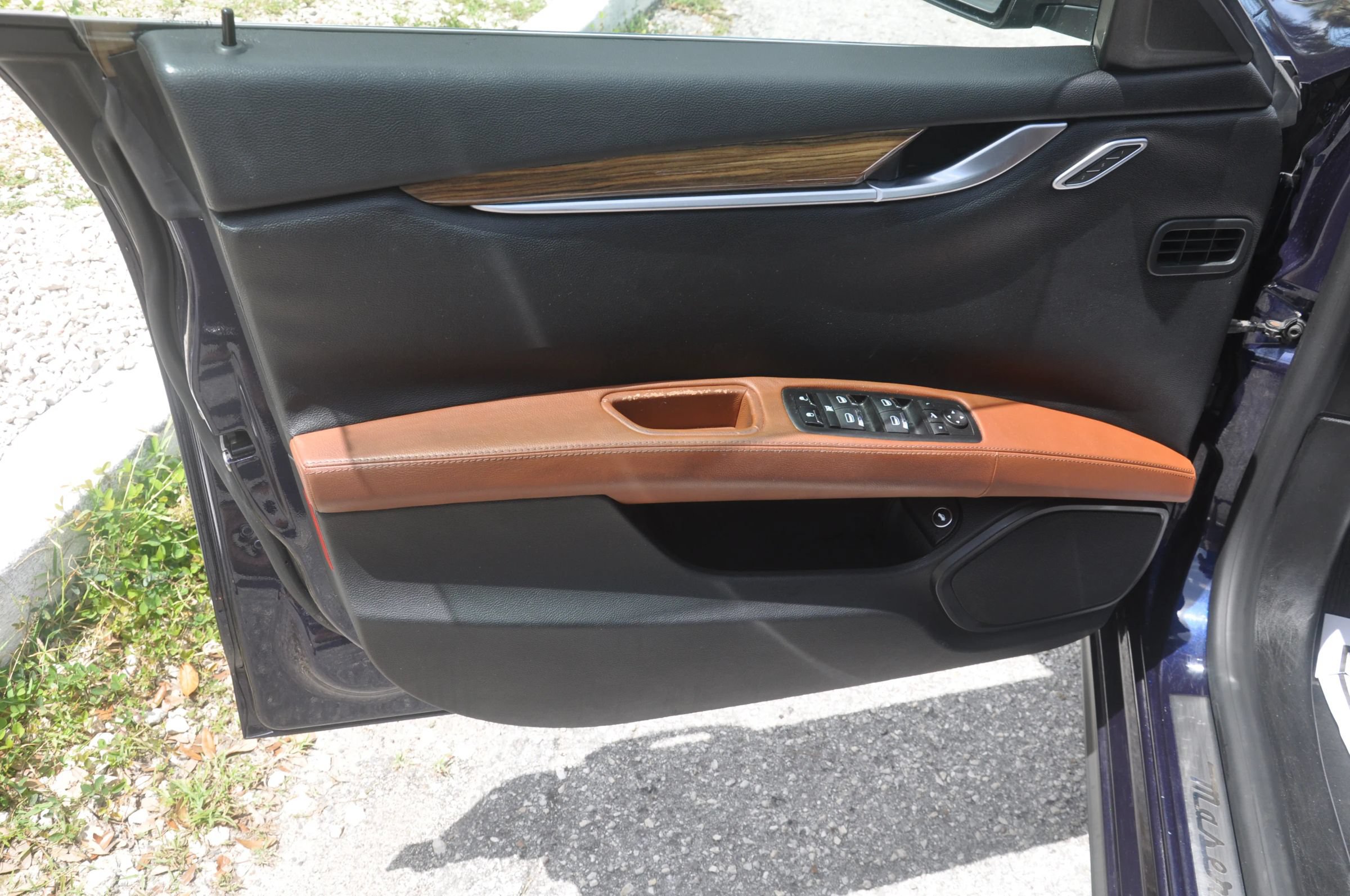 Used 2016 Maserati Ghibli S Q4 AWD/4WD image 29