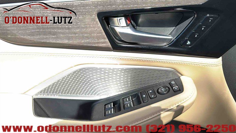 Used 2024 Acura MDX SH-AWD w/ Advance Package image 18