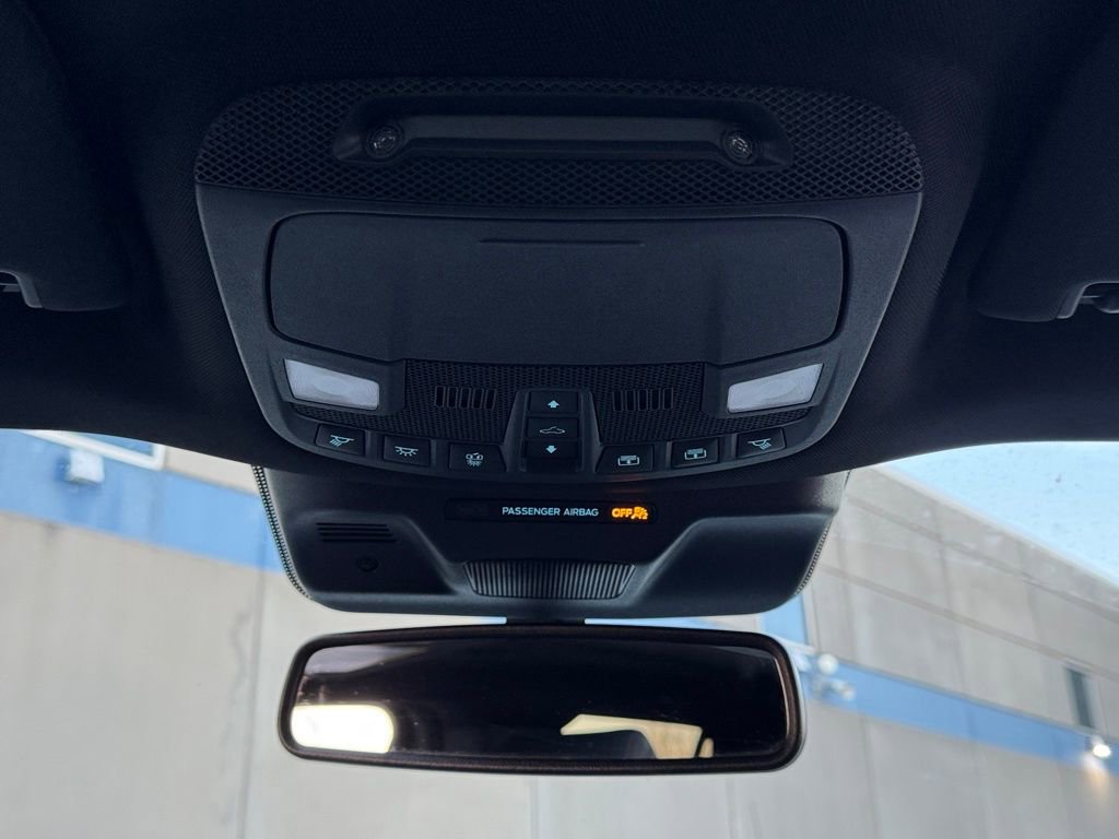 Used 2022 Ford Expedition Platinum image 25