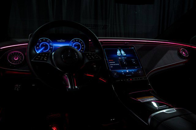 Used 2025 Mercedes-Benz EQE 350+ SUV image 20