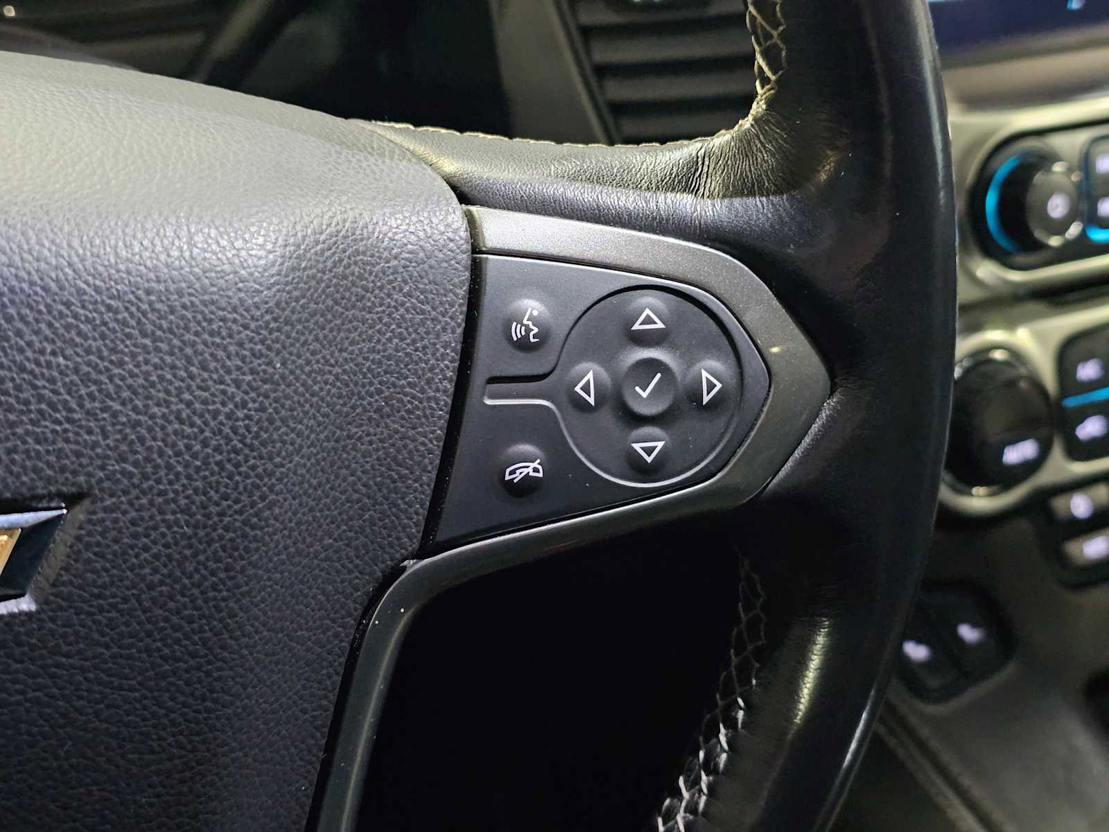 Used 2019 Chevrolet Tahoe LT w/ Luxury Package AWD/4WD image 28