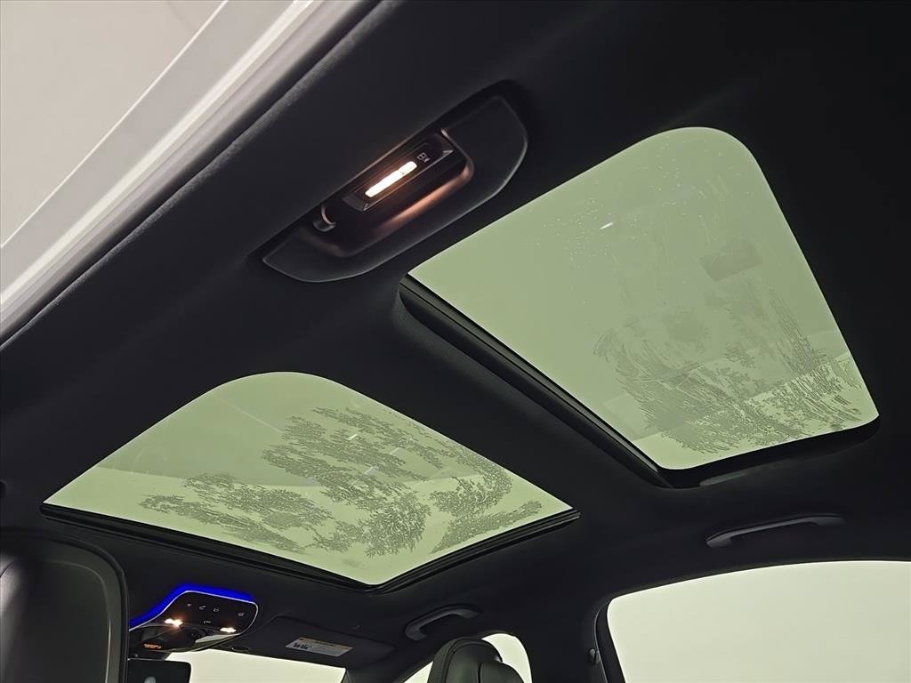 New 2026 Mercedes-Benz C 300 4MATIC Sedan image 14
