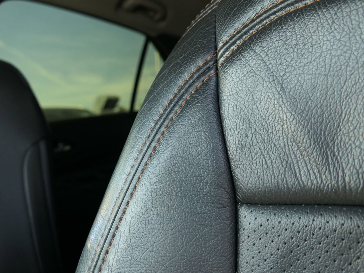 Used 2020 Chevrolet Equinox LT image 13