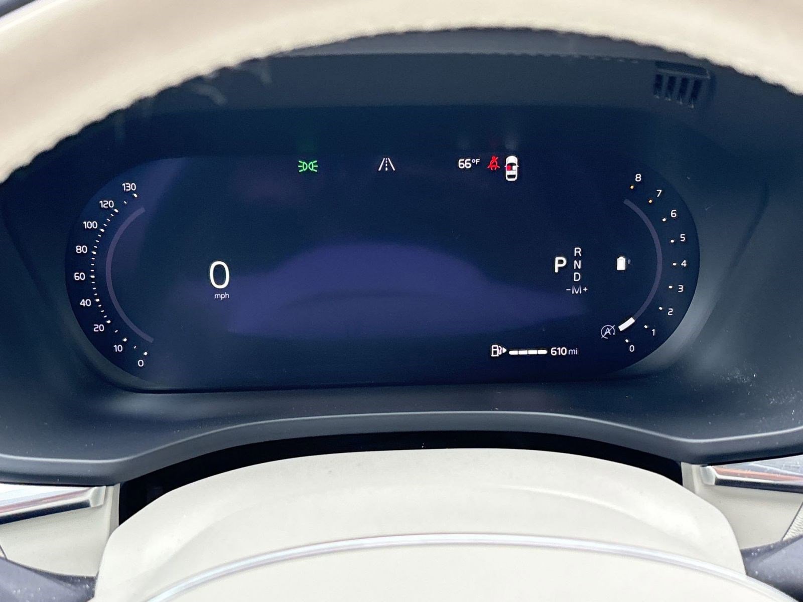 Certified 2024 Volvo XC60 B5 Plus image 17