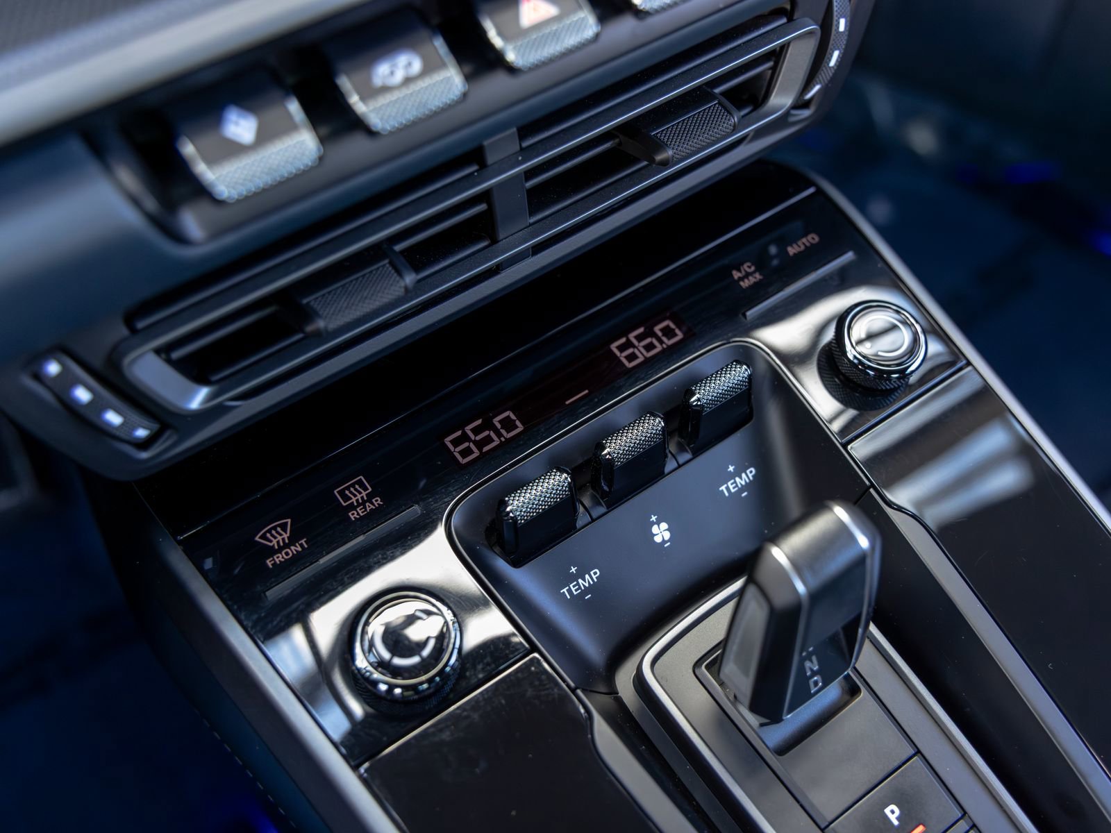 Used 2024 Porsche 911 Carrera S image 41