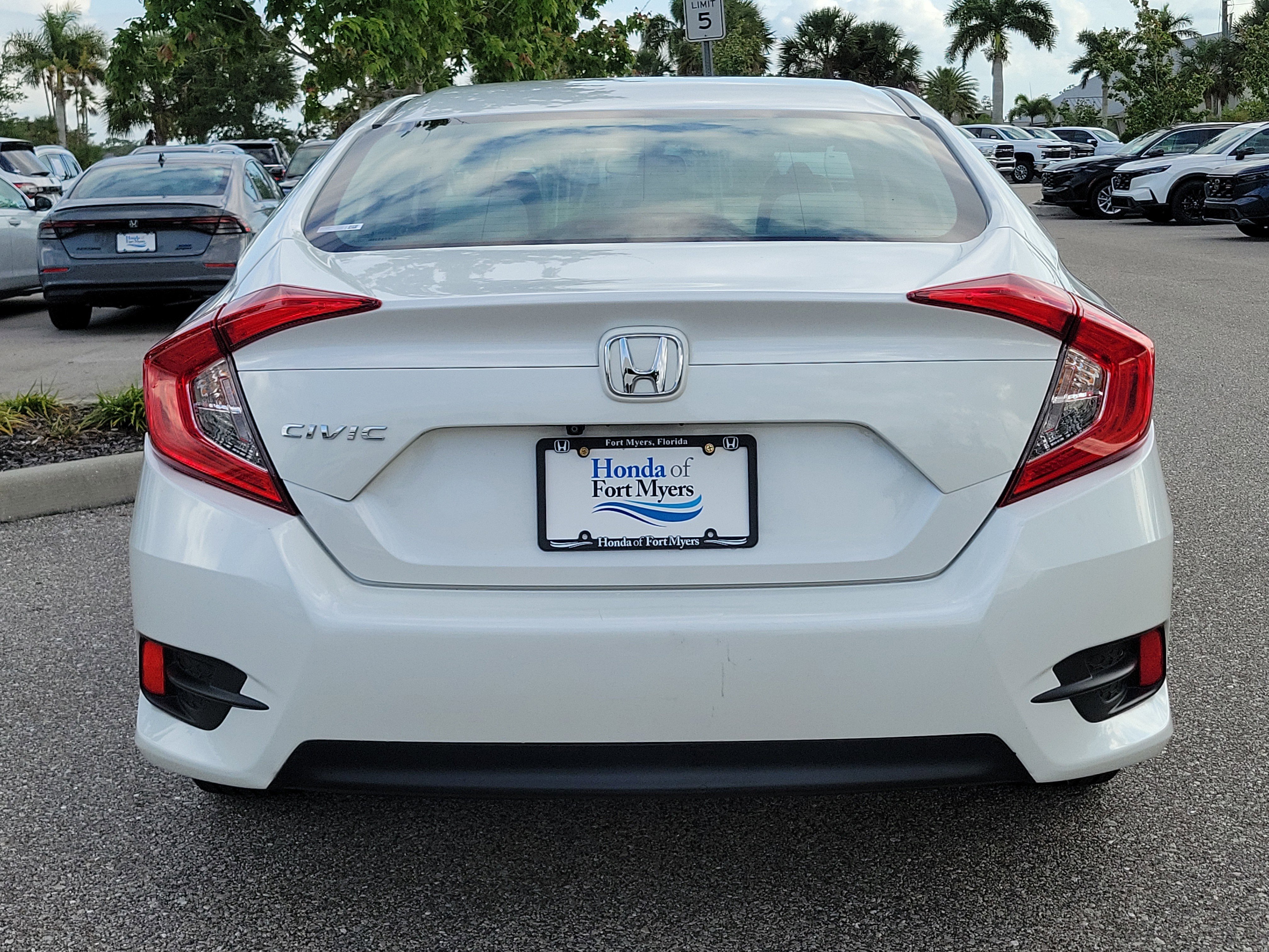 Used 2016 Honda Civic EX image 5