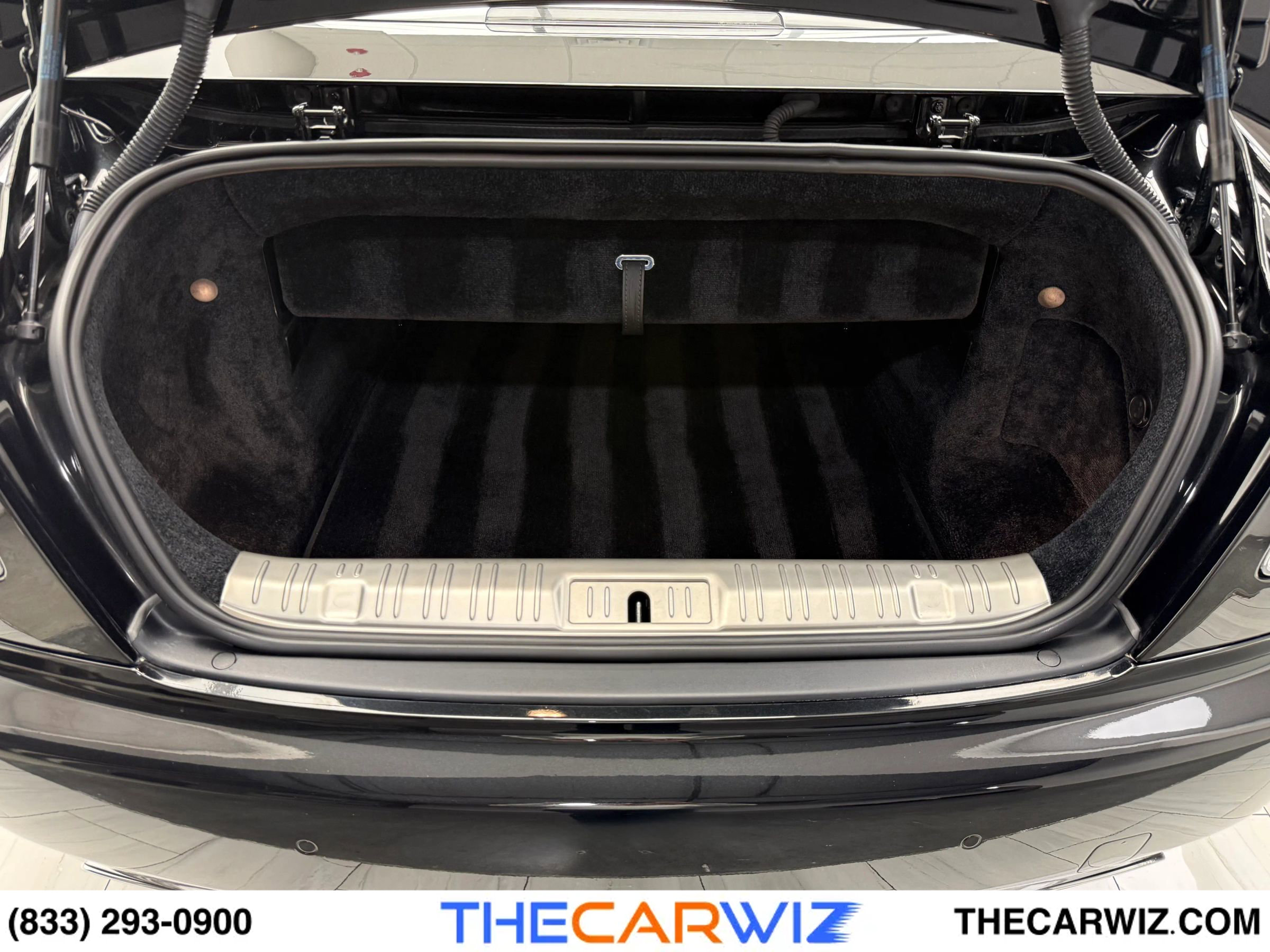 Used 2019 Rolls-Royce Dawn image 66