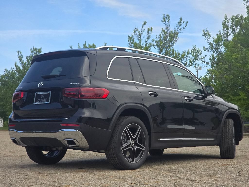 New 2026 Mercedes-Benz GLB 250 4MATIC image 16