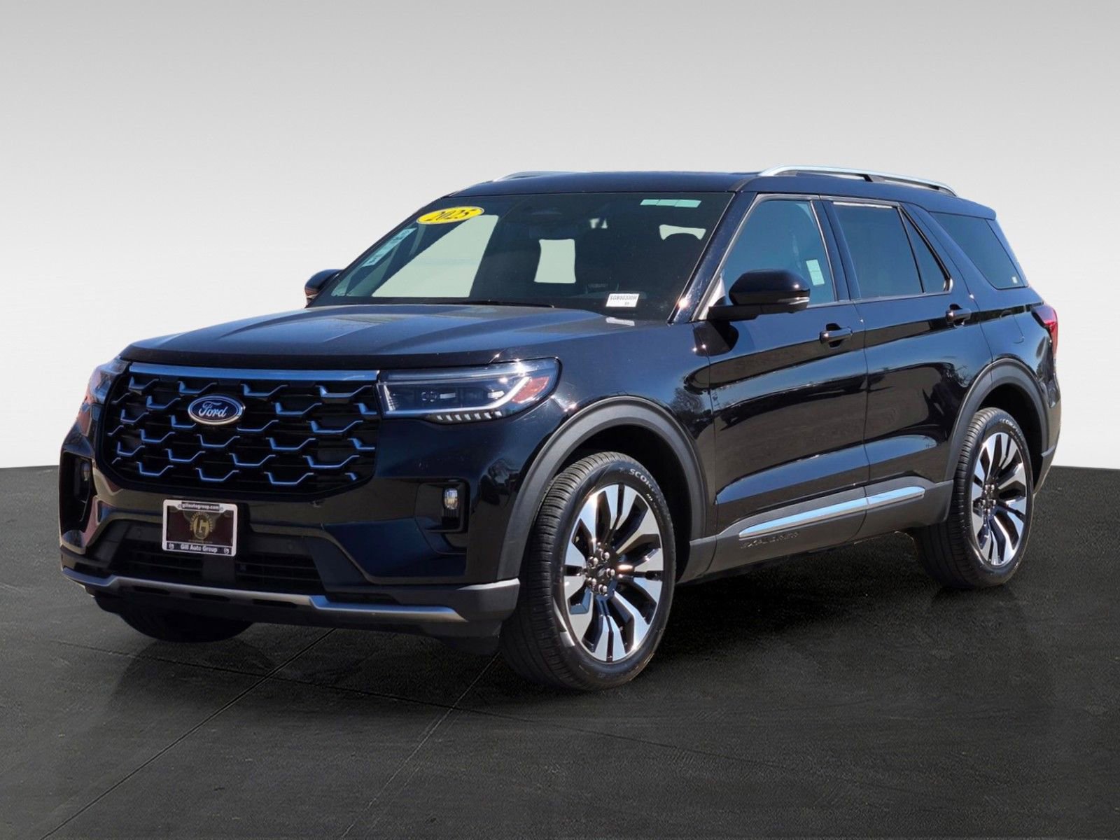 Used 2025 Ford Explorer Platinum w/ LUX Leather Package image 8