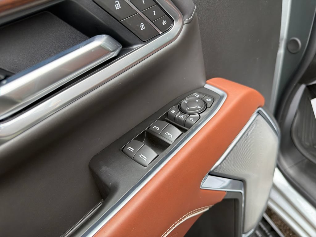 New 2026 GMC Sierra 2500 Denali Ultimate AWD/4WD image 12