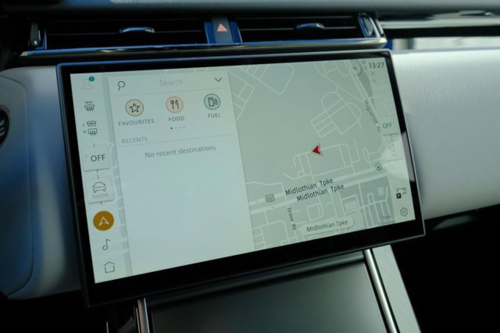 New 2025 Land Rover Range Rover Velar Dynamic SE image 22