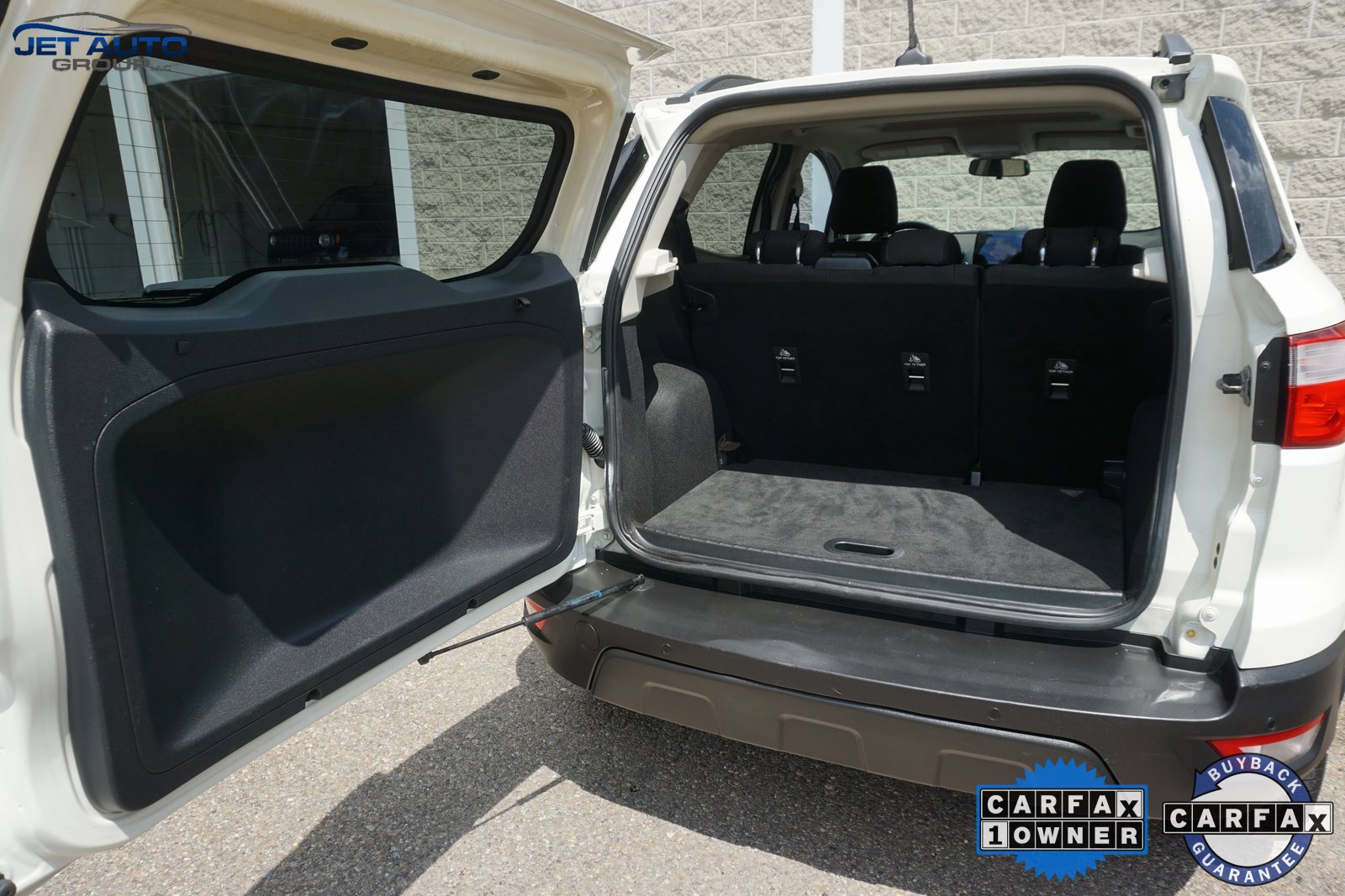 Used 2021 Ford EcoSport SE image 16