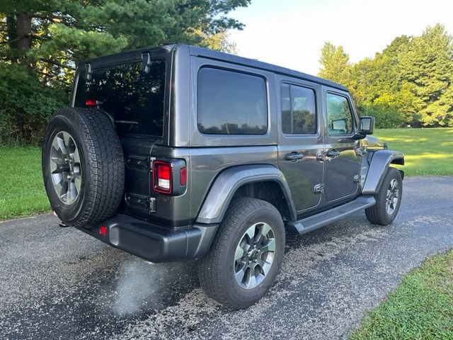 Certified 2022 Jeep Wrangler Unlimited Sahara AWD/4WD image 3