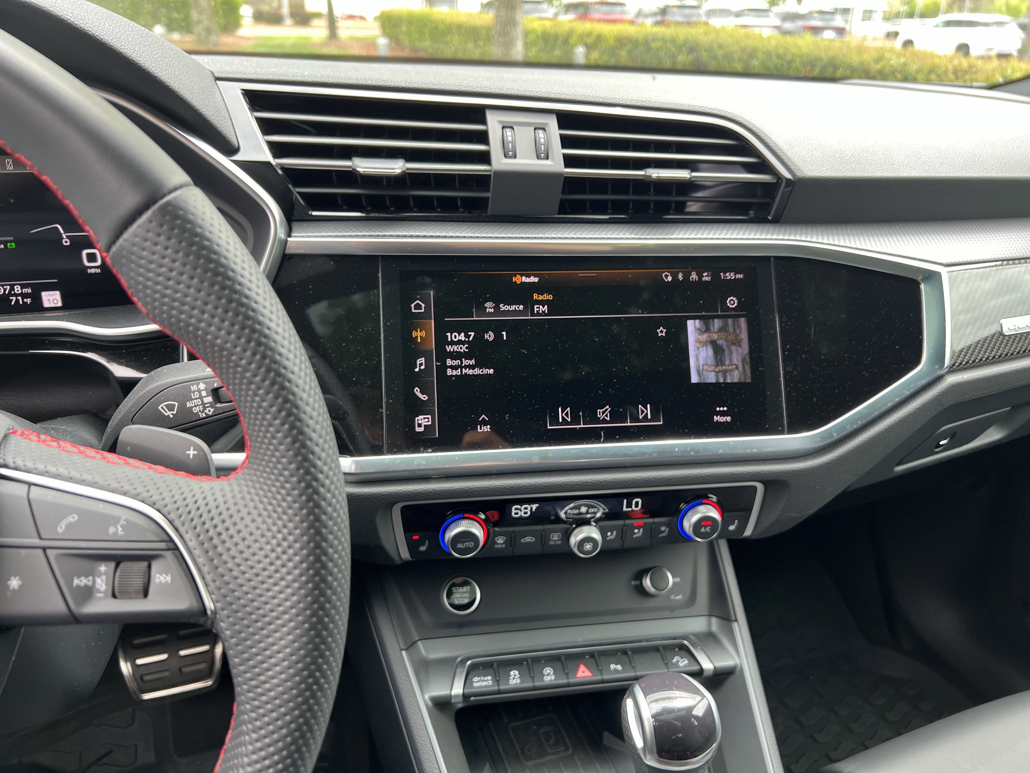 Used 2025 Audi Q3 2.0T Premium Plus w/ Premium Plus Package image 32