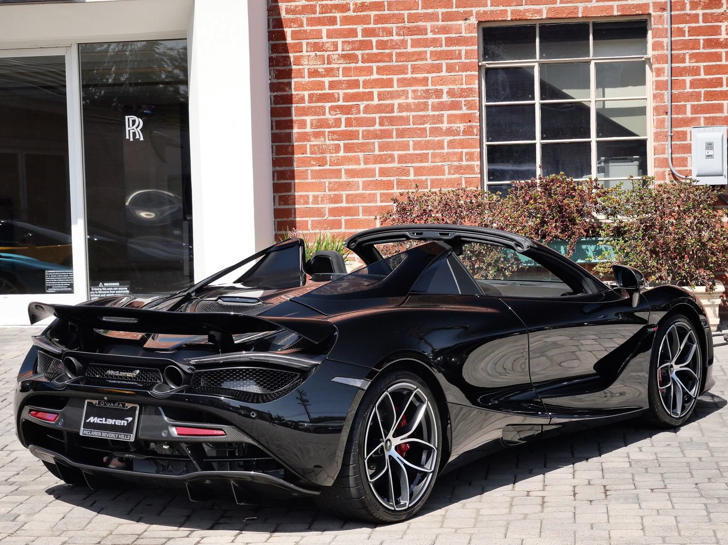 Used 2019 McLaren 720S Performance RWD image 4