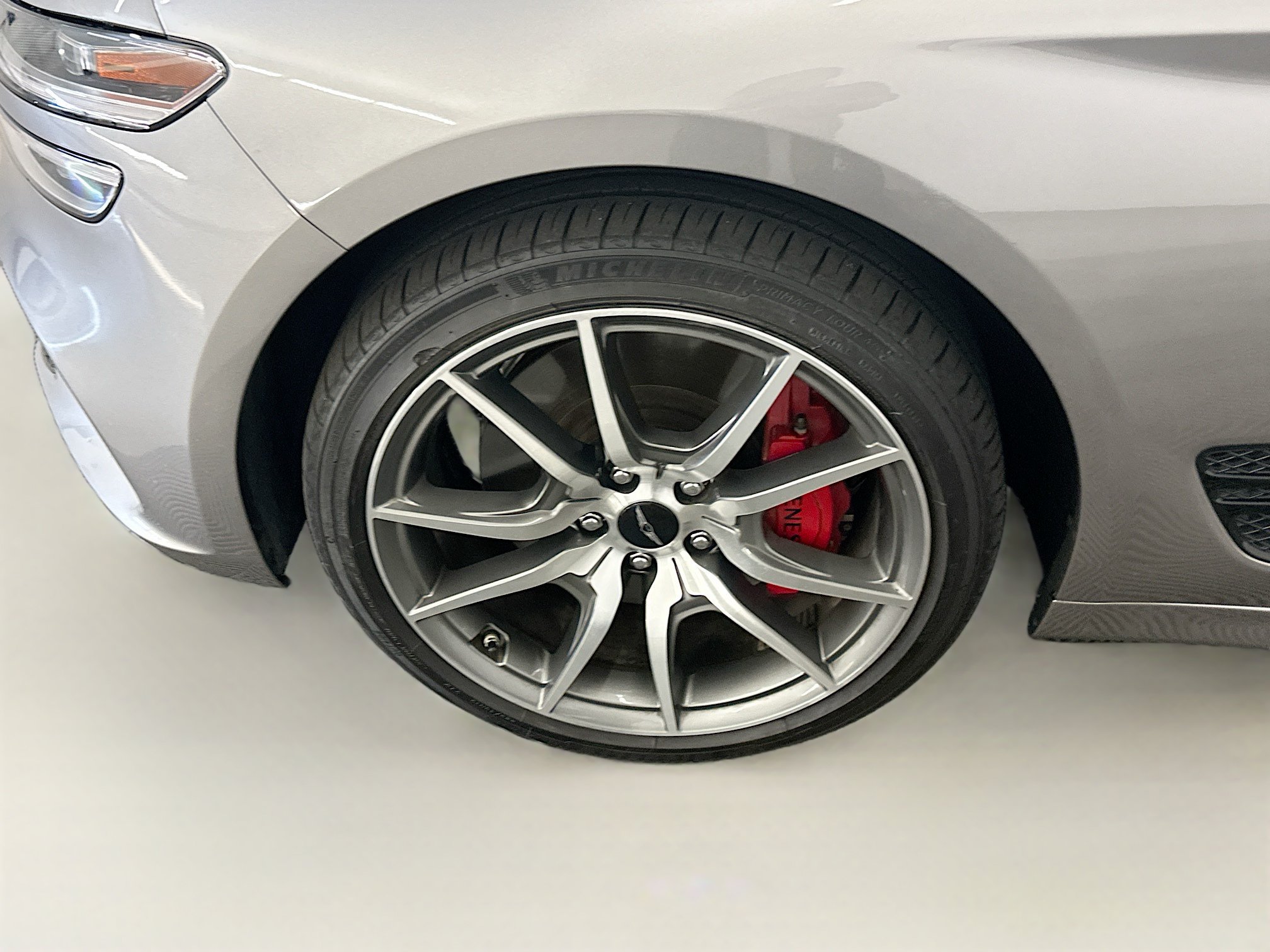 Used 2025 Genesis G70 2.5T AWD/4WD image 11