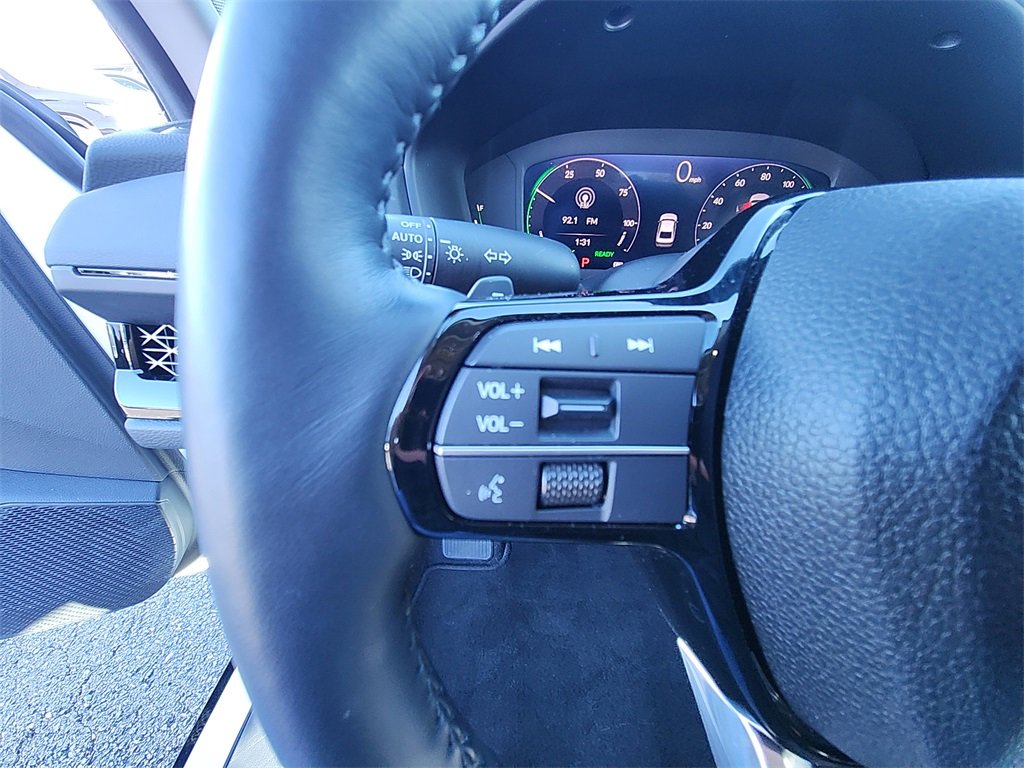 Used 2025 Honda Accord Touring image 18