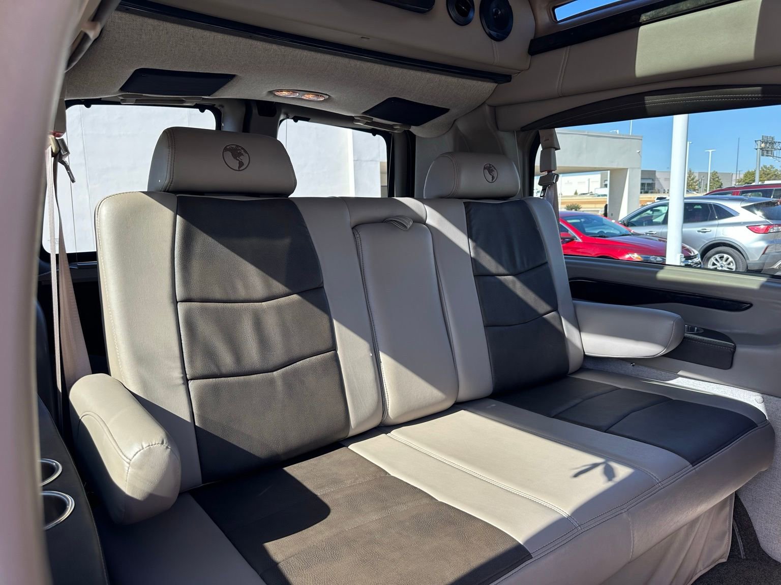 Used 2021 Chevrolet Express 2500 LS w/ Enhanced Convenience Package image 44