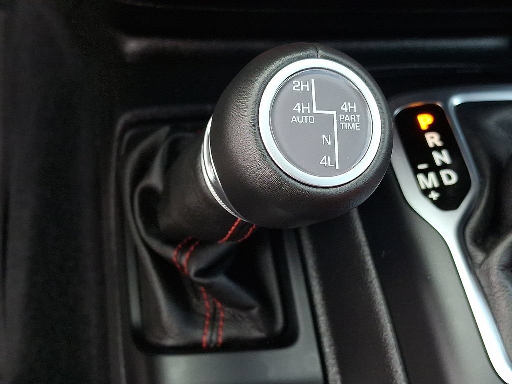 Used 2023 Jeep Wrangler Unlimited Rubicon 4xe AWD/4WD image 26