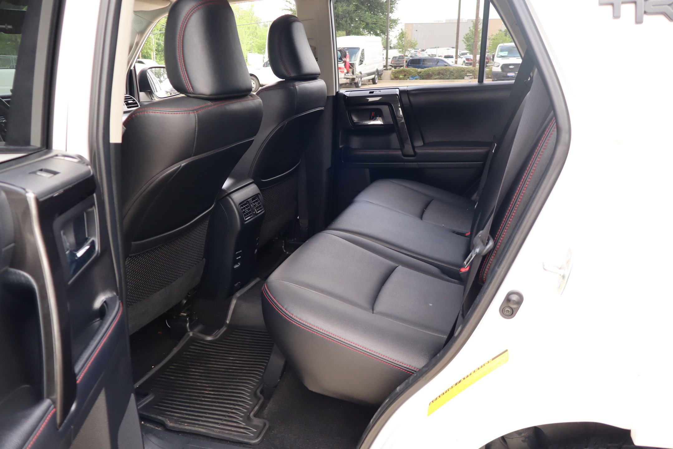 Used 2019 Toyota 4Runner TRD Off-Road Premium AWD/4WD image 26