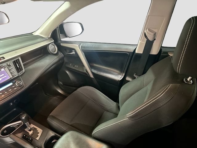 Used 2018 Toyota RAV4 XLE FWD image 24