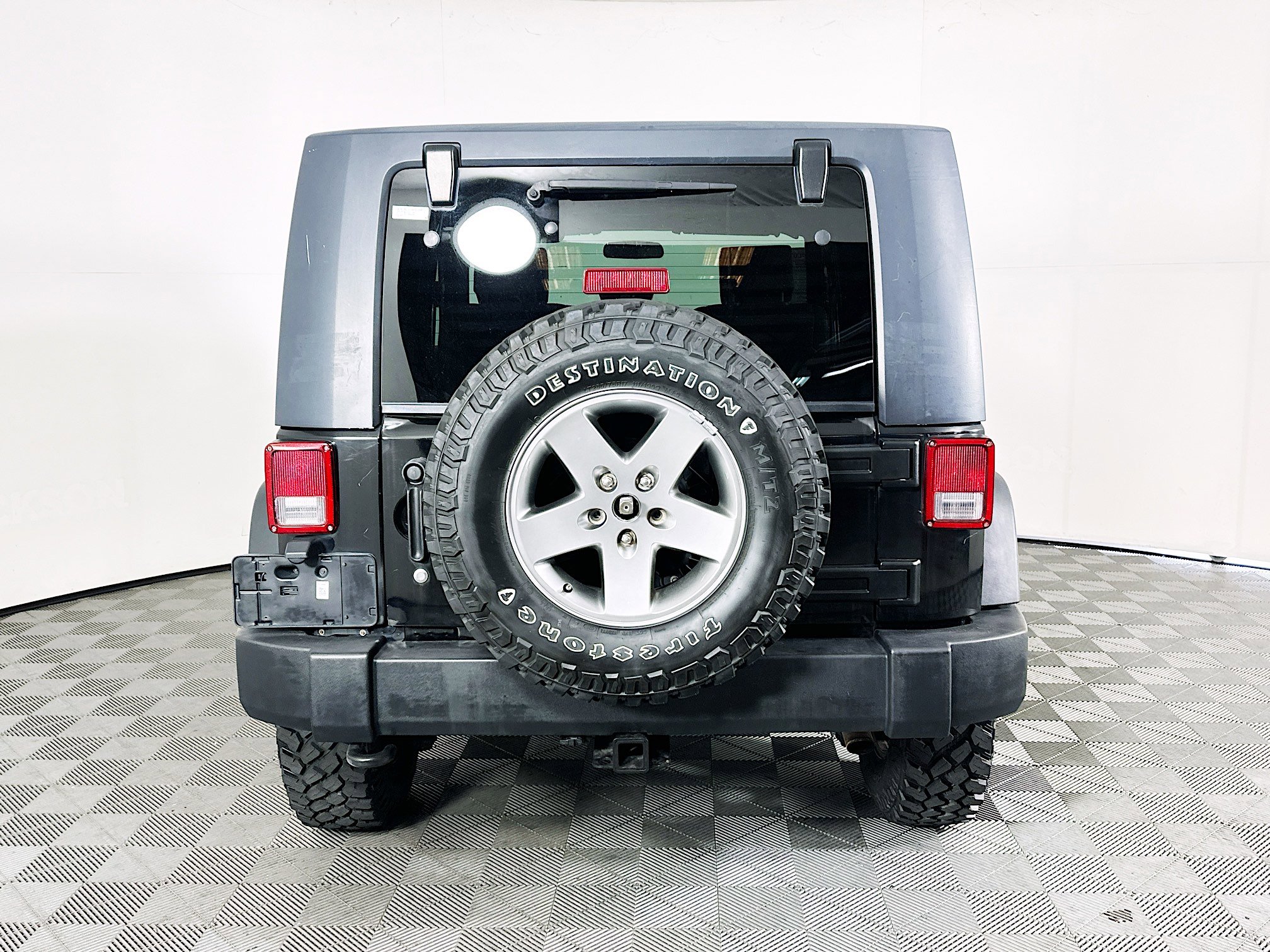 Used 2010 Jeep Wrangler Rubicon w/ Dual Top Group image 4