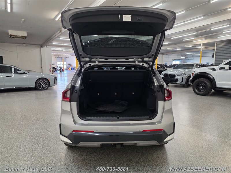 Used 2023 BMW X1 xDrive28i w/ Convenience Package AWD/4WD image 8