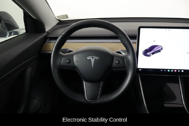Used 2020 Tesla Model 3 Standard Range Plus RWD image 8
