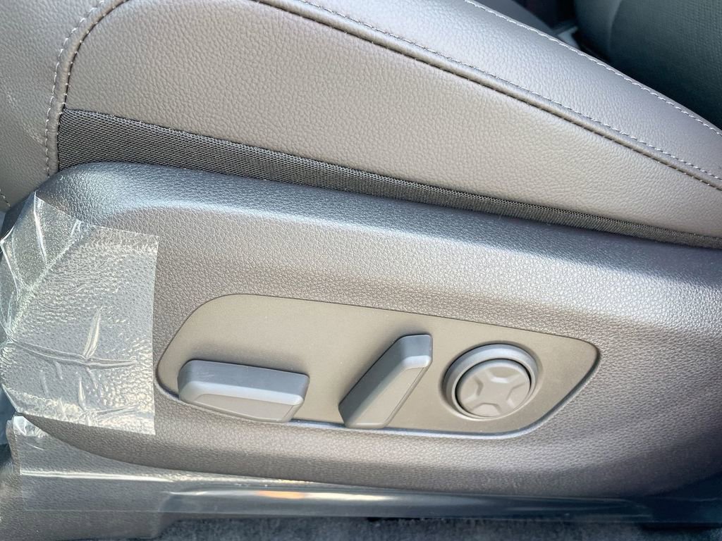 New 2026 Kia Carnival SX Prestige image 38