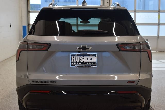 Used 2026 Chevrolet Equinox RS w/ LPO, Floor Liner Package AWD/4WD image 11