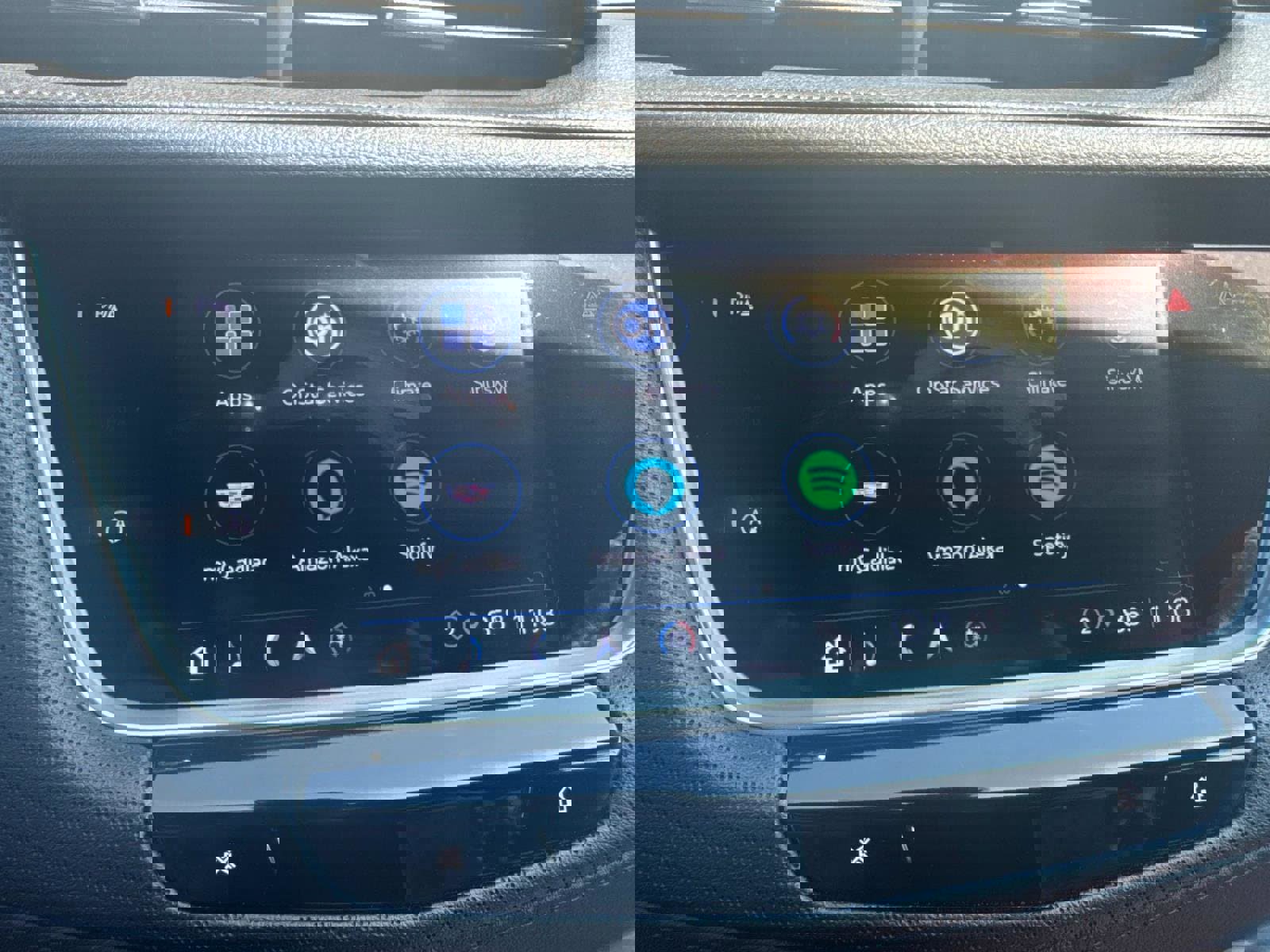 Used 2024 Cadillac XT5 Premium Luxury image 22