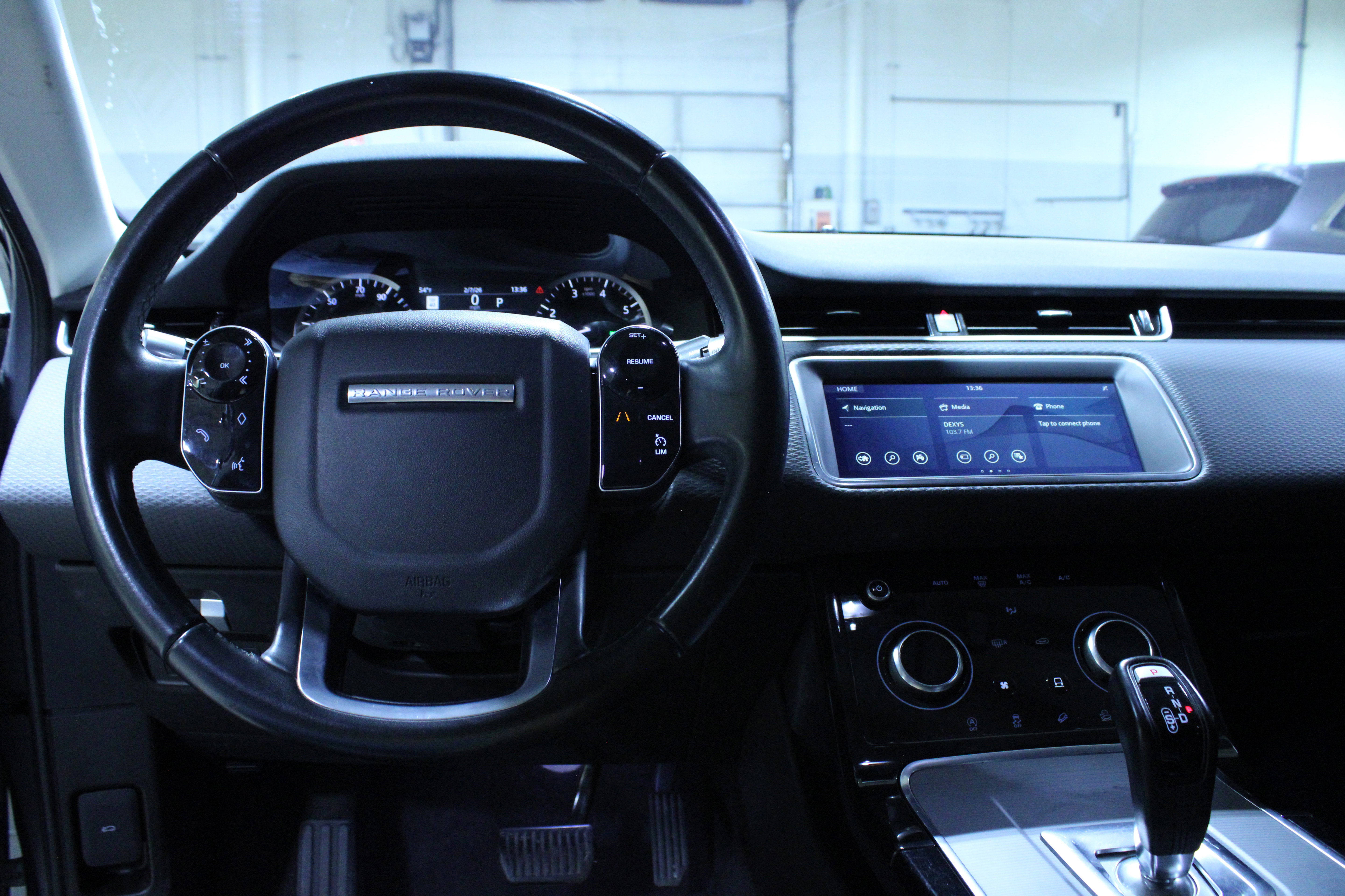 Used 2020 Land Rover Range Rover Evoque S image 13