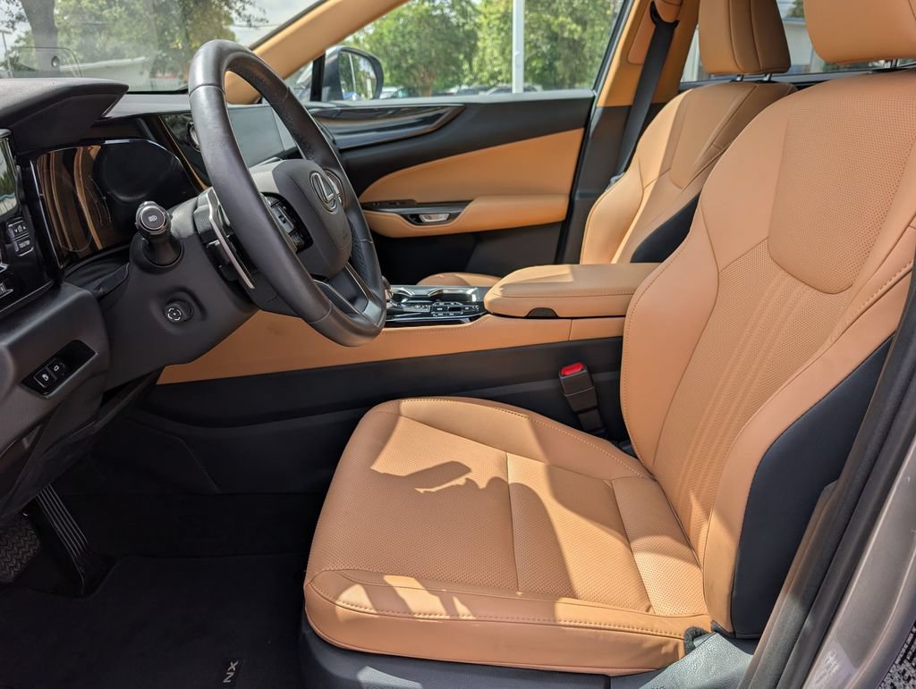 Used 2022 Lexus NX 350 AWD image 12