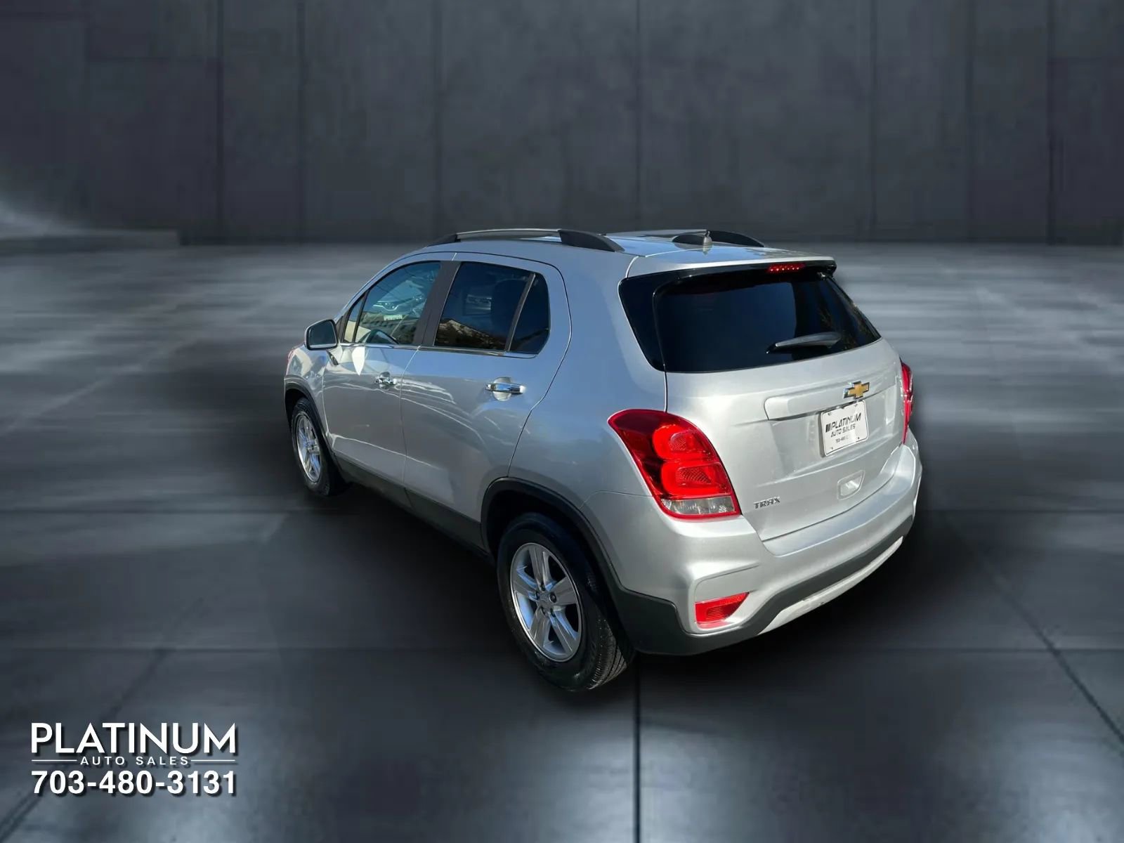 Used 2019 Chevrolet Trax LT w/ LT Convenience Package image 9