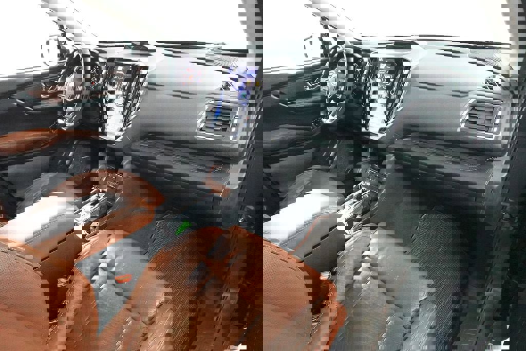 Used 2023 Subaru Ascent Touring image 33