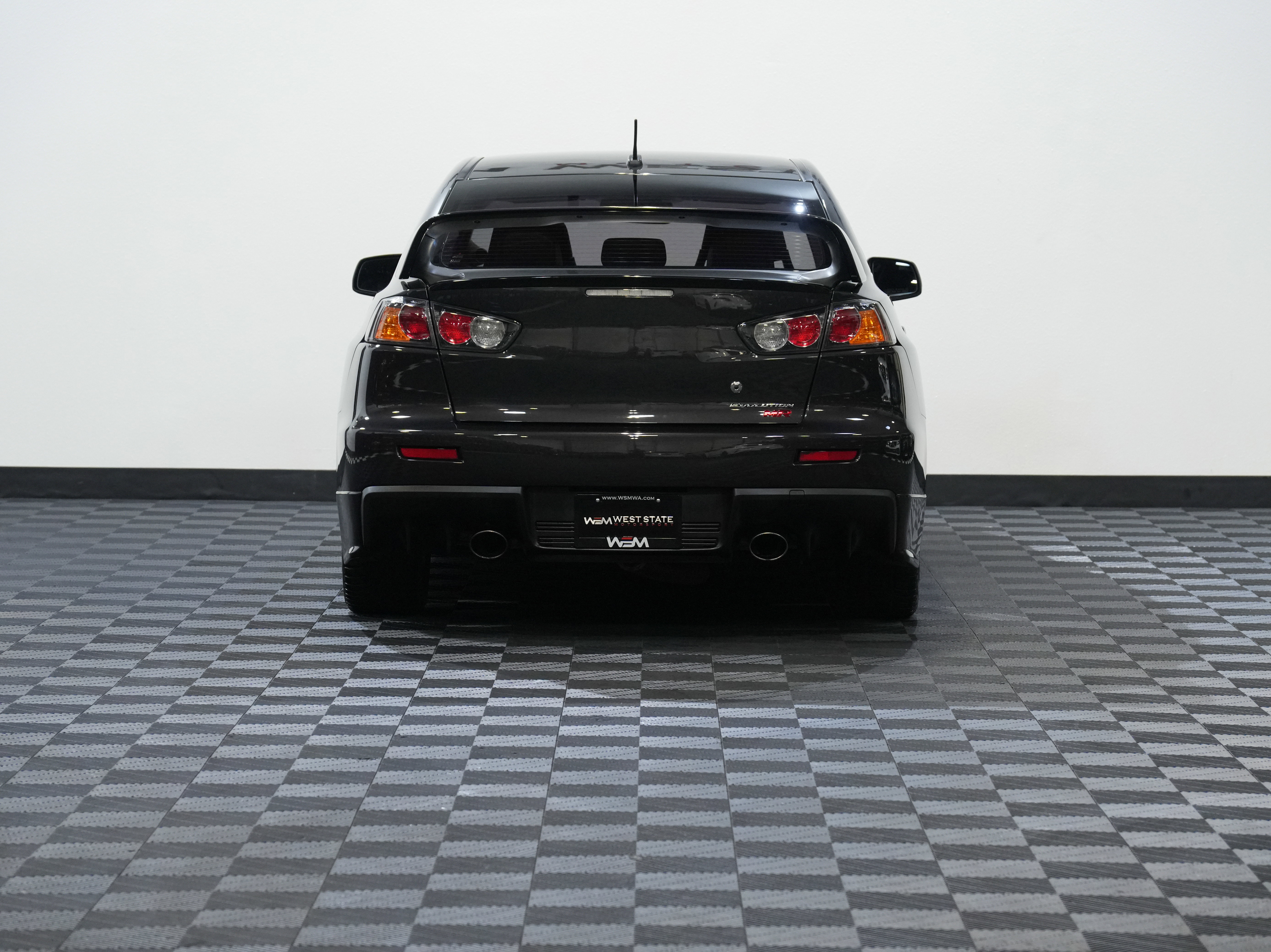 Used 2010 Mitsubishi Lancer Evolution MR image 7