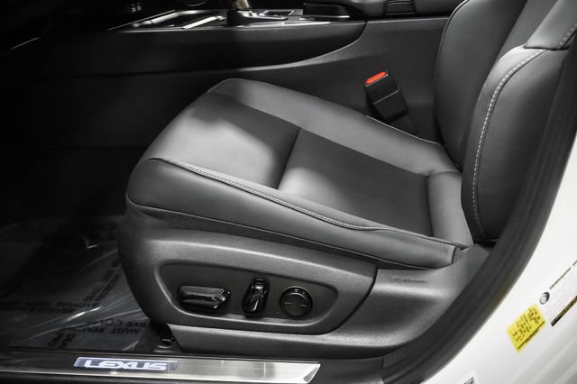 Certified 2025 Lexus UX 300h FWD w/ Accessory Package (Z2) image 11