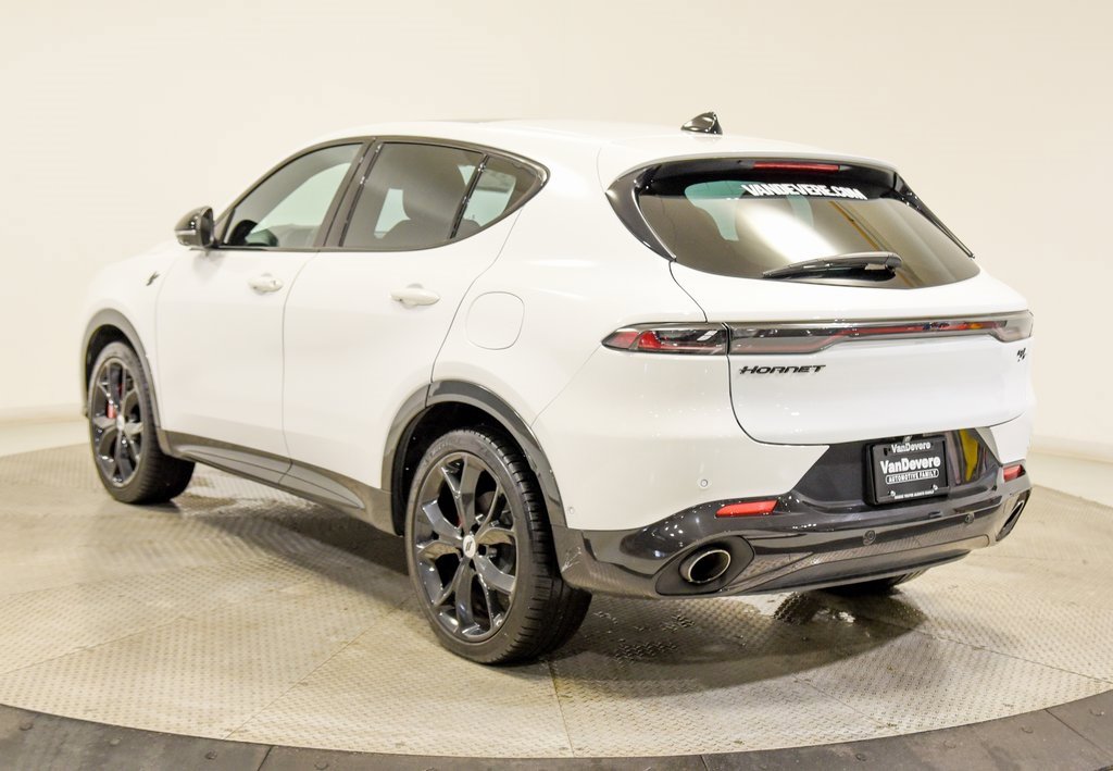 Used 2024 Dodge Hornet R/T image 9