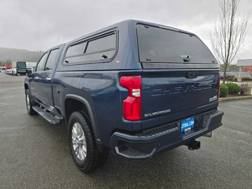 Used 2020 Chevrolet Silverado 2500 High Country w/ Z71 Off-Road Package image 3