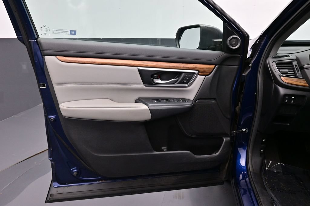 Used 2017 Honda CR-V EX-L image 18