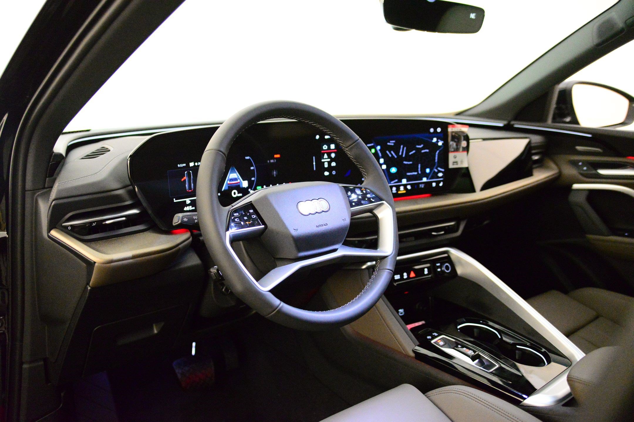 New 2025 Audi Q5 Premium AWD/4WD image 3